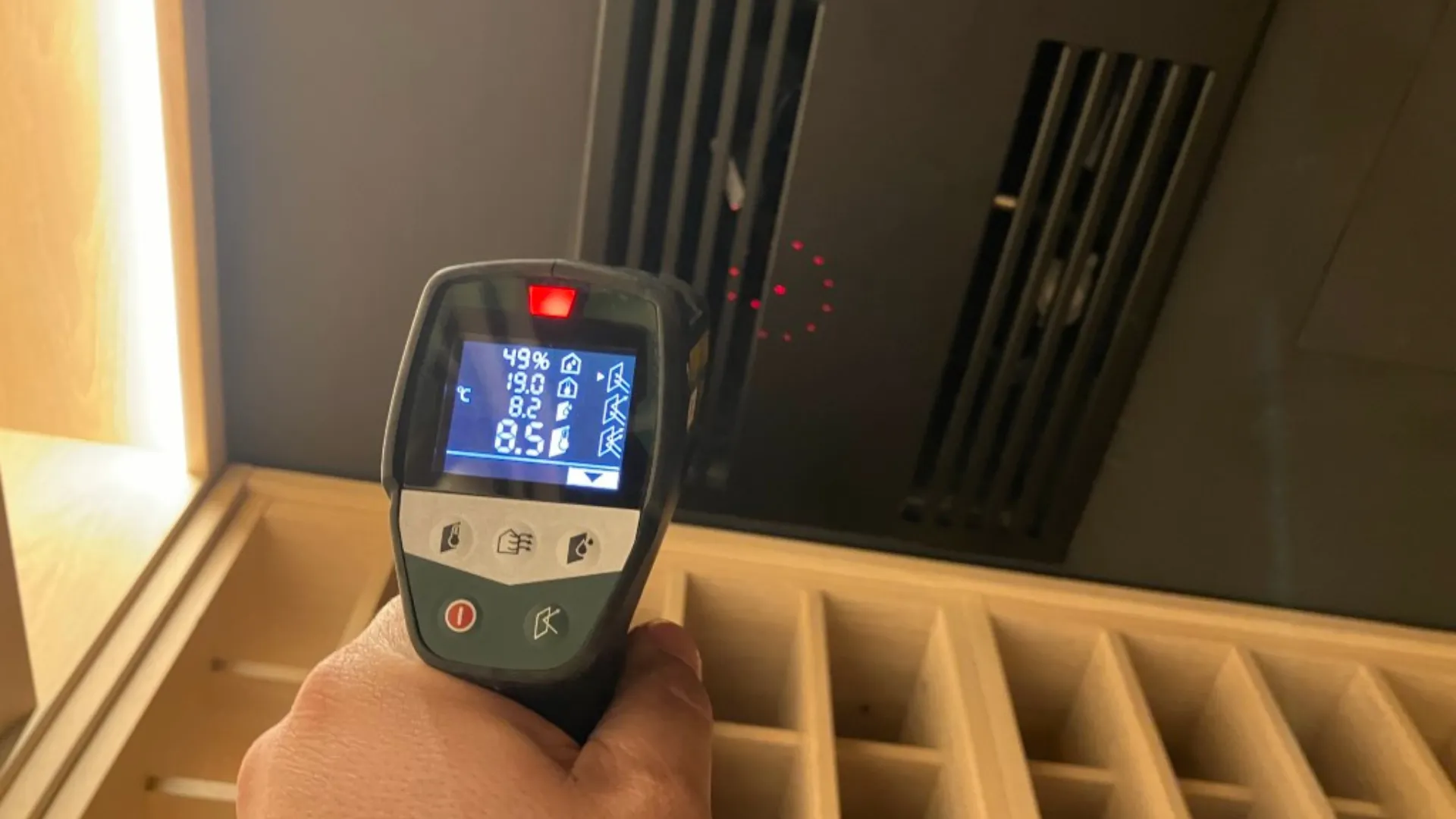 Winemaster-ARM15-Elextric-Ltd-8.webp